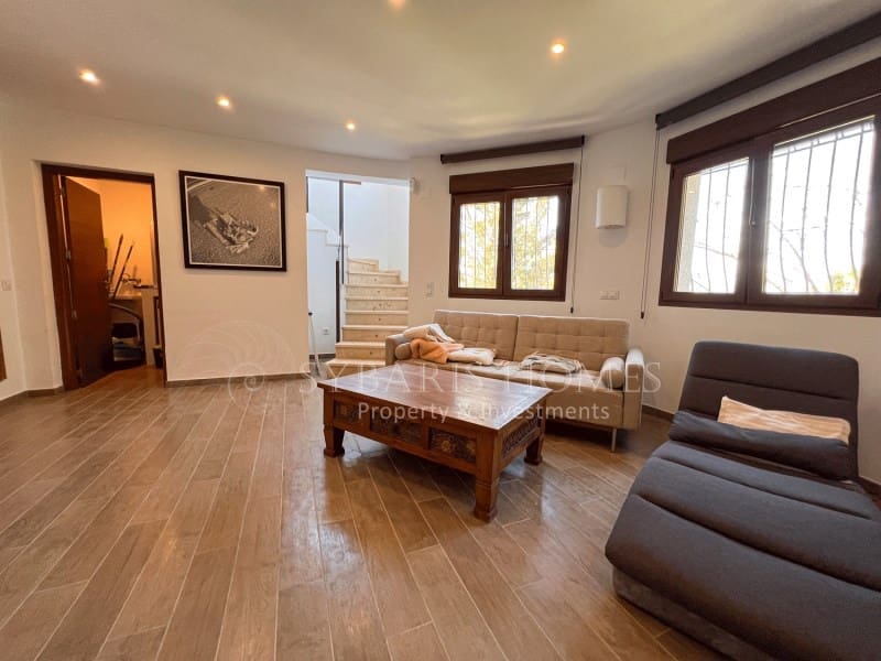 4 soverom Villa til salgs i Benitachell / Benitatxell med svømmebasseng garasje - € 638 000 (Ref: 9845279)
