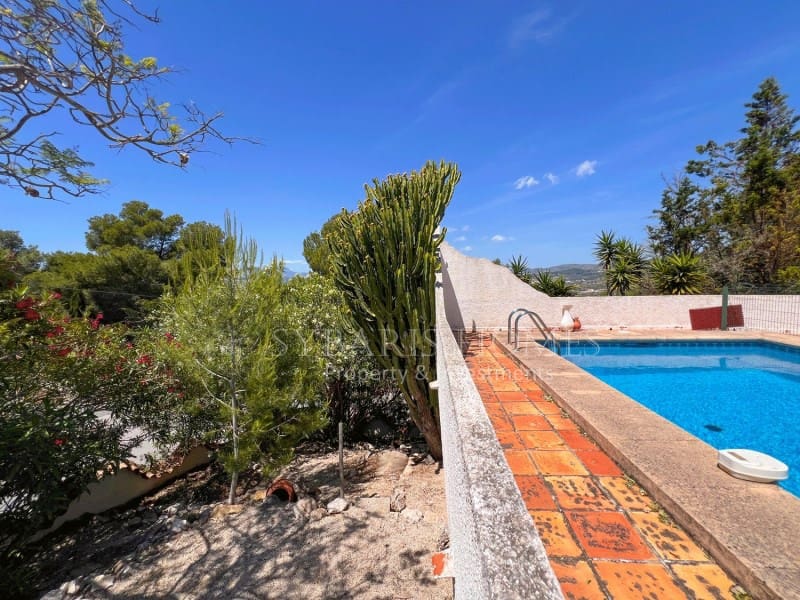 4 soverom Villa til salgs i Benitachell / Benitatxell med svømmebasseng garasje - € 638 000 (Ref: 9845279)