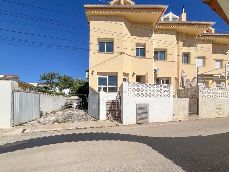 3 sovrum Villa till salu i Els Poblets med garage - 395 000 € (Ref: 9865003)