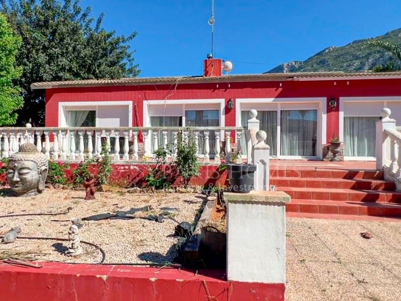 5 sovrum Villa till salu i Denia med pool garage - 1 250 000 € (Ref: 9868428)