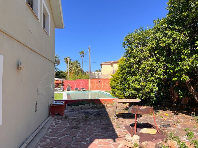 5 sovrum Villa till salu i Denia med pool garage - 1 250 000 € (Ref: 9868428)