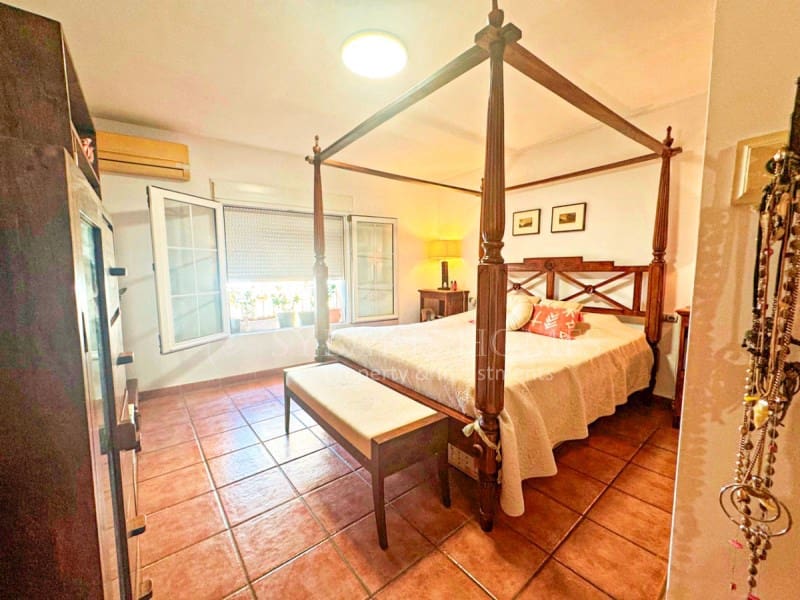 4 bedroom Townhouse for sale in Pedreguer - € 339,000 (Ref: 9894443)