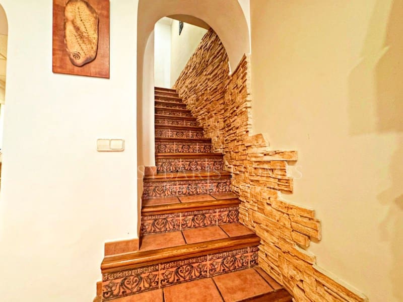 4 bedroom Townhouse for sale in Pedreguer - € 339,000 (Ref: 9894443)