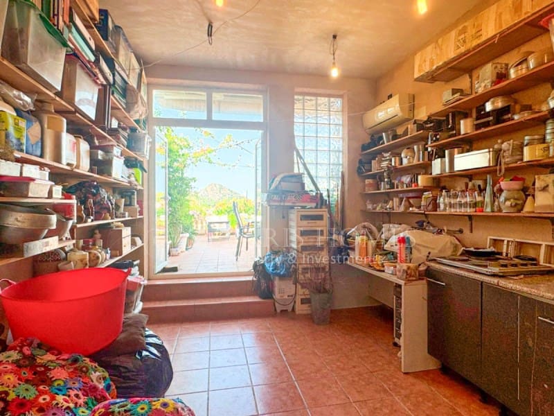 4 bedroom Townhouse for sale in Pedreguer - € 339,000 (Ref: 9894443)