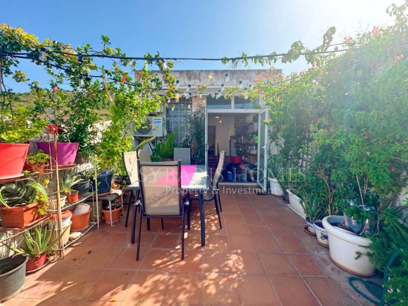 4 bedroom Townhouse for sale in Pedreguer - € 339,000 (Ref: 9894443)