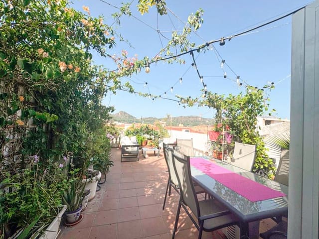4 bedroom Townhouse for sale in Pedreguer - € 339,000 (Ref: 9894443)
