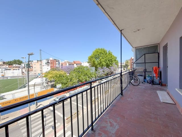 4 bedroom Apartment for sale in Centro Urbano, Dénia - € 189,000 (Ref: 9894444)
