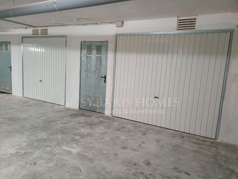 Garage à vendre à Denia - 42 000 € (Ref: 9907577)