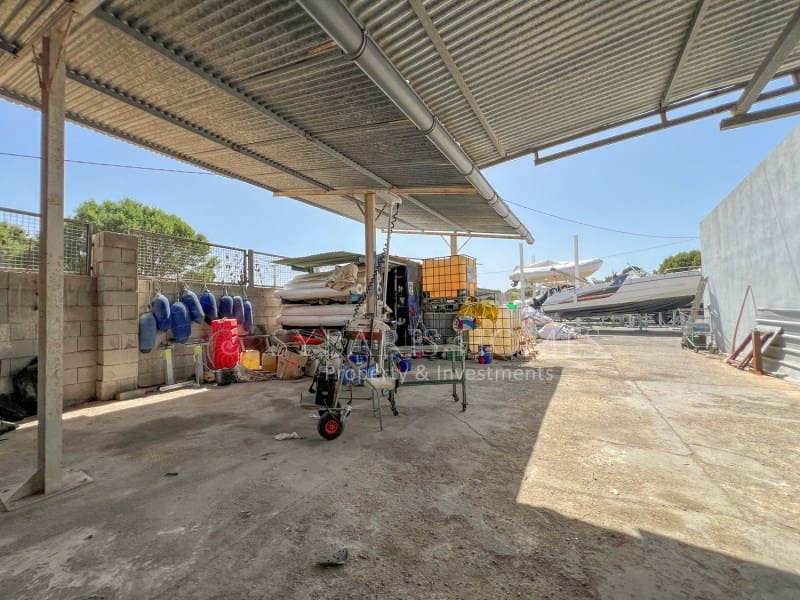 Yritys myytävänä paikassa Denia mukana 
autotalli - 1 650 000 € (Ref: 9929033)