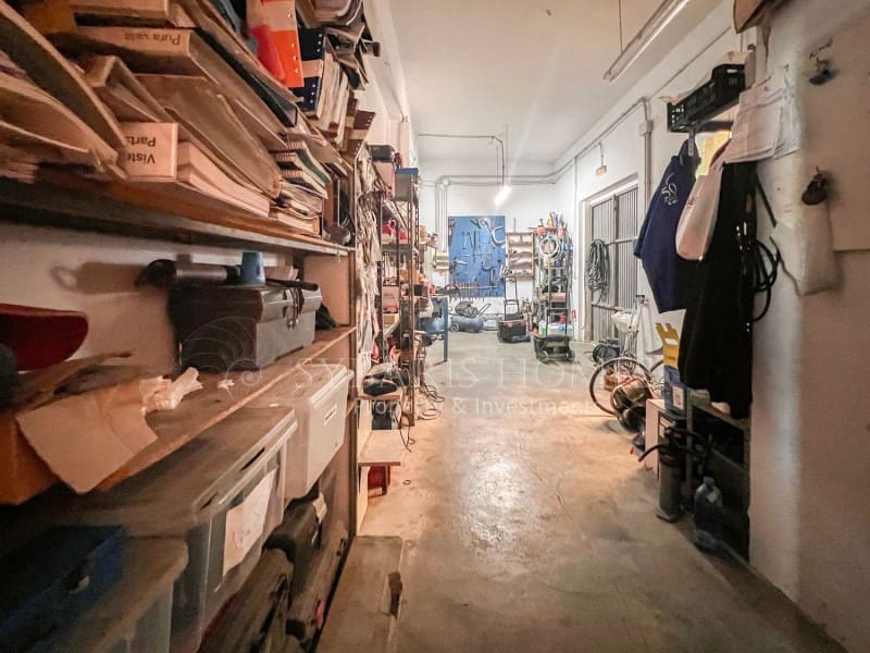 Yritys myytävänä paikassa Denia mukana 
autotalli - 1 650 000 € (Ref: 9929033)