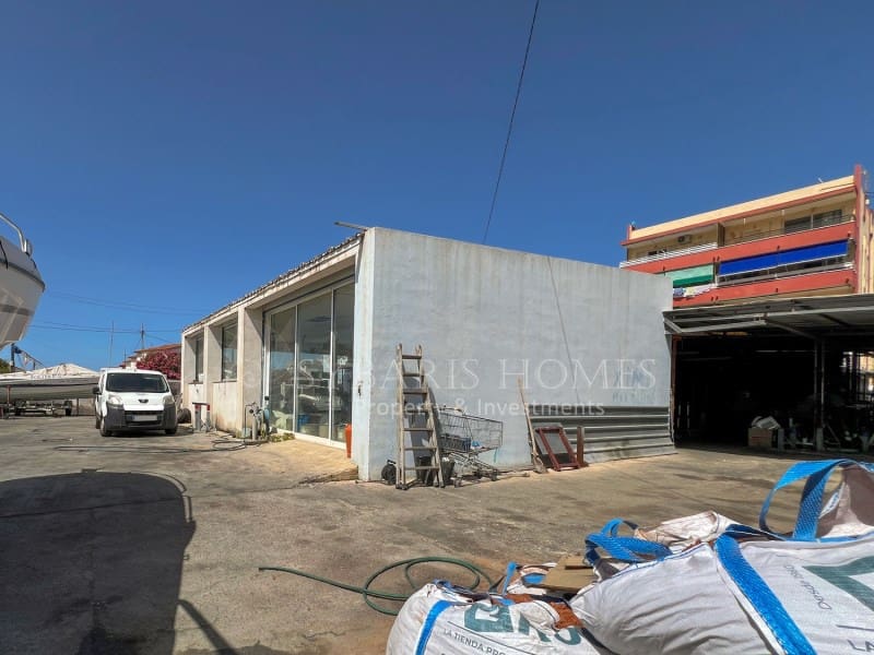 Yritys myytävänä paikassa Denia mukana 
autotalli - 1 650 000 € (Ref: 9929033)