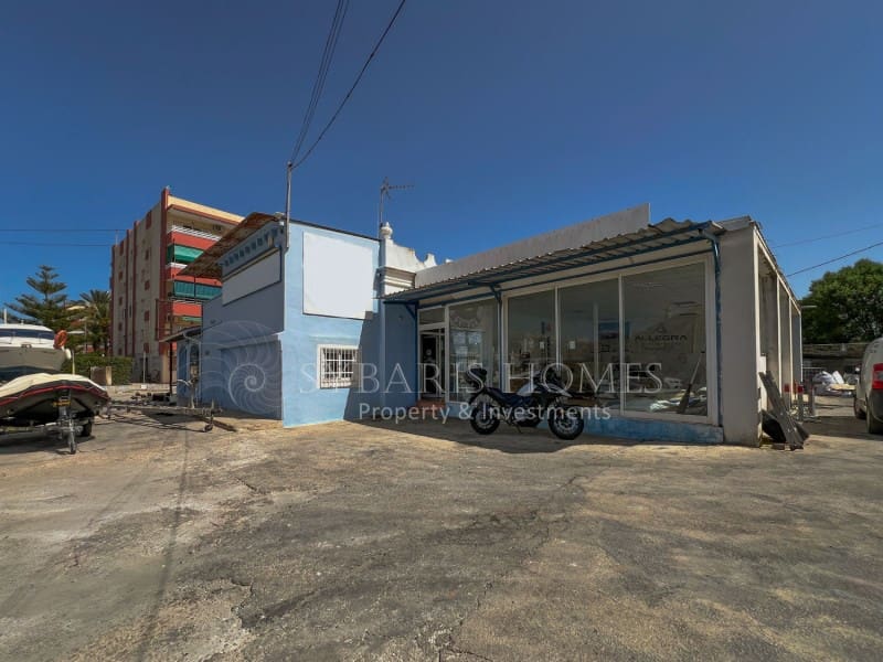 Yritys myytävänä paikassa Denia mukana 
autotalli - 1 650 000 € (Ref: 9929033)