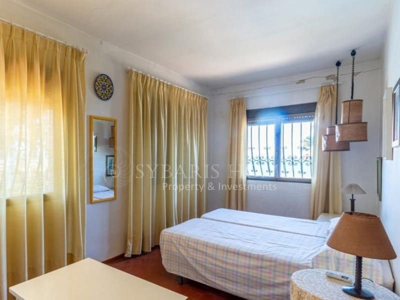 4 soverom Villa til salgs i Denia med garasje - € 1 200 000 (Ref: 9964959)