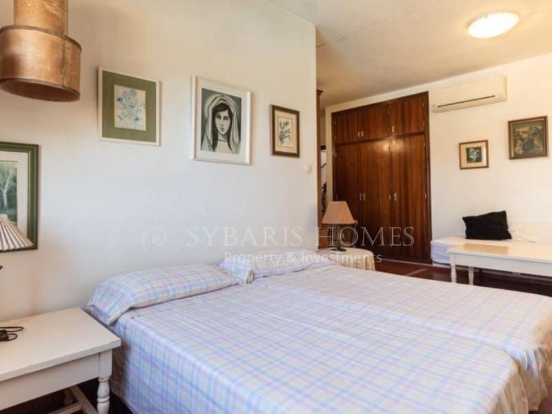 4 soverom Villa til salgs i Denia med garasje - € 1 200 000 (Ref: 9964959)