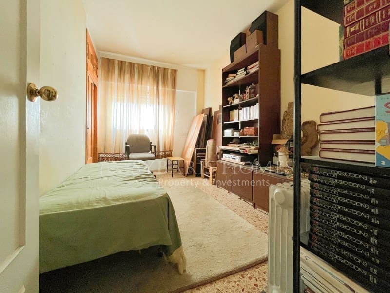4 bedroom Apartment for sale in Benissa - € 165,000 (Ref: 9996768)