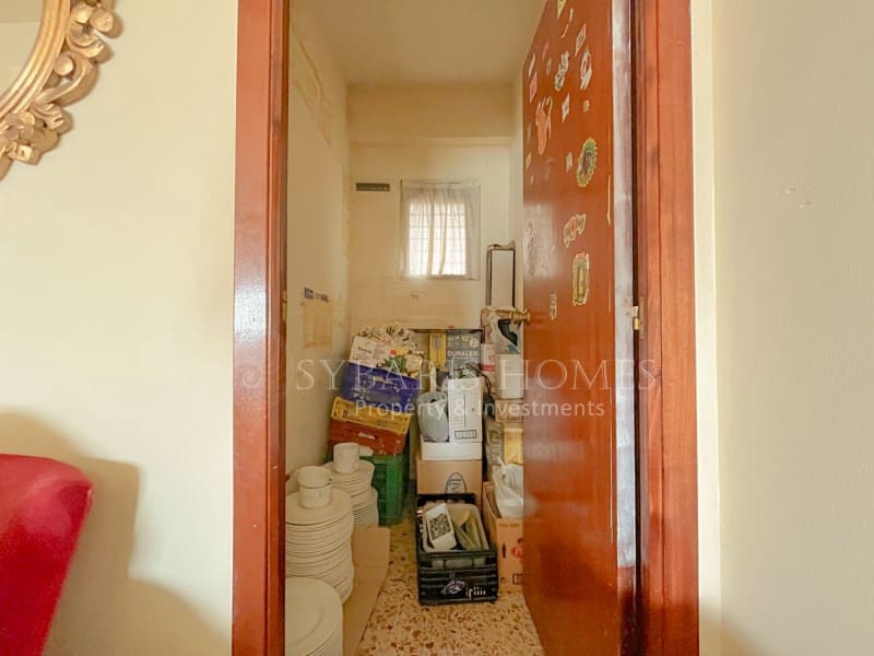 4 bedroom Apartment for sale in Benissa - € 165,000 (Ref: 9996768)