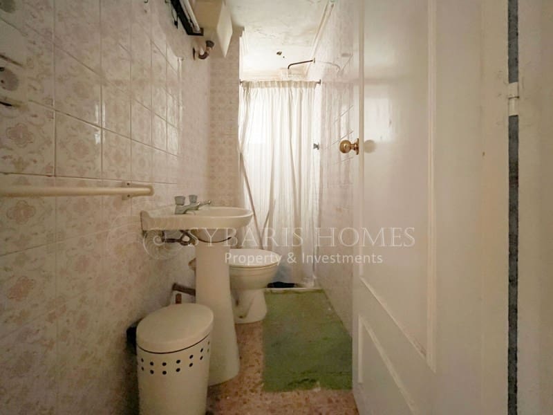 4 bedroom Apartment for sale in Benissa - € 165,000 (Ref: 9996768)