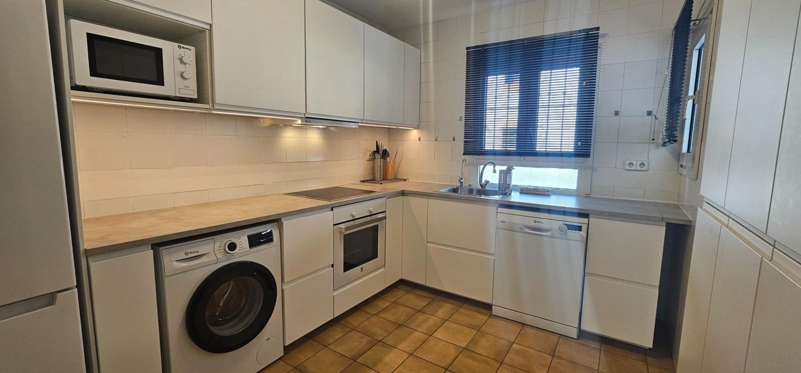 5 sovrum Radhus till salu i Mijas med pool garage - 449 000 € (Ref: 9434737)