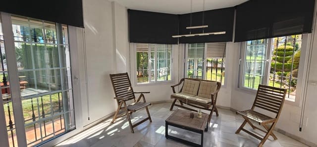 4 chambre Villa/Maison Mitoyenne à vendre à Alhaurín de la Torre avec piscine garage - 499 000 € (Ref: 9434739)