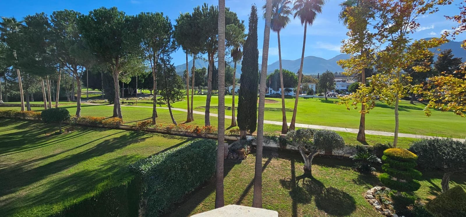 4 chambre Villa/Maison Mitoyenne à vendre à Alhaurin de la Torre avec piscine garage - 499 000 € (Ref: 9434739)