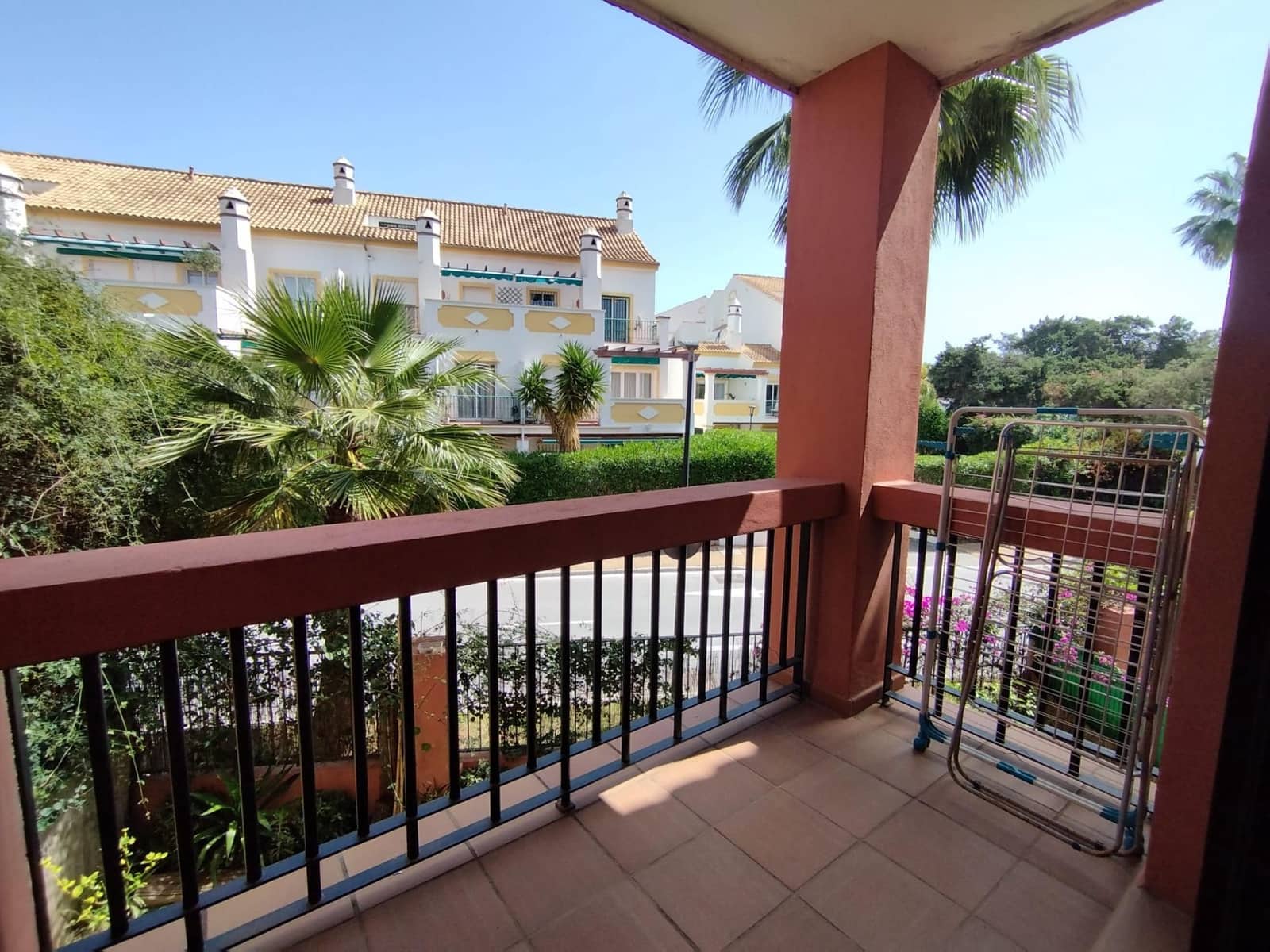 2 soveværelse Lejlighed til salg i Marbella med swimmingpool garage - € 399.000 (Ref: 9434741)