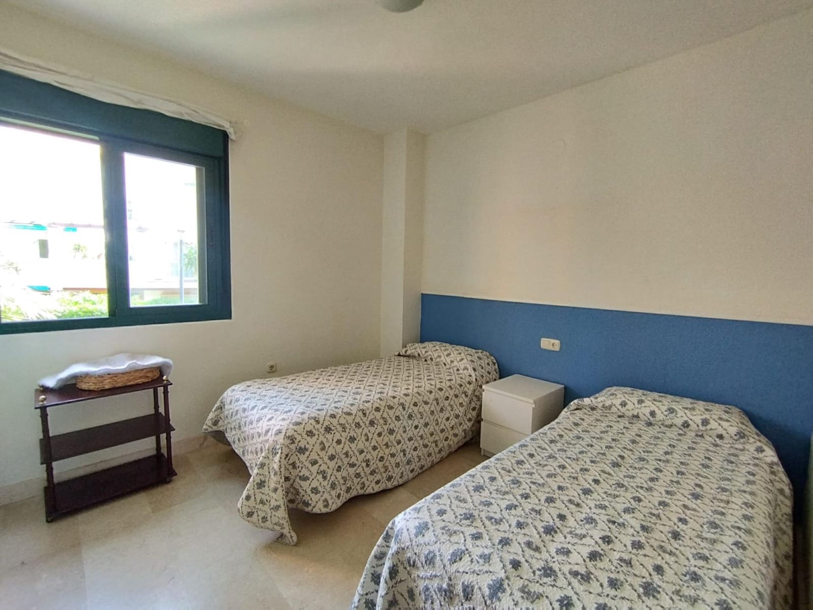 2 soveværelse Lejlighed til salg i Marbella med swimmingpool garage - € 399.000 (Ref: 9434741)