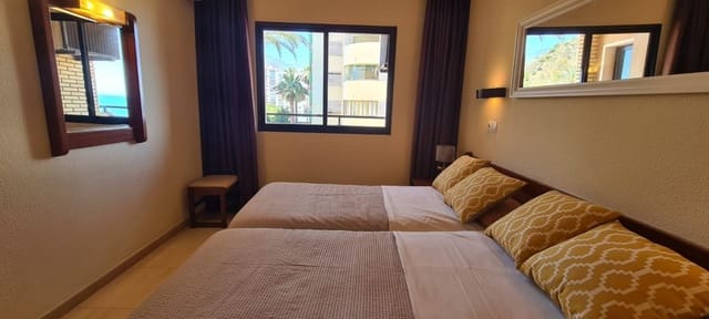 1 bedroom Flat for sale in Playa de los Boliches, Fuengirola with pool - € 335,000 (Ref: 9434747)