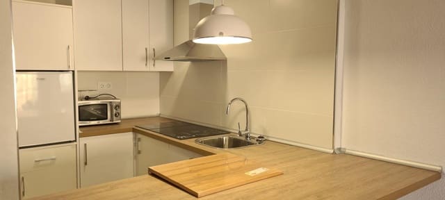 1 bedroom Flat for sale in Playa de los Boliches, Fuengirola with pool - € 335,000 (Ref: 9434747)