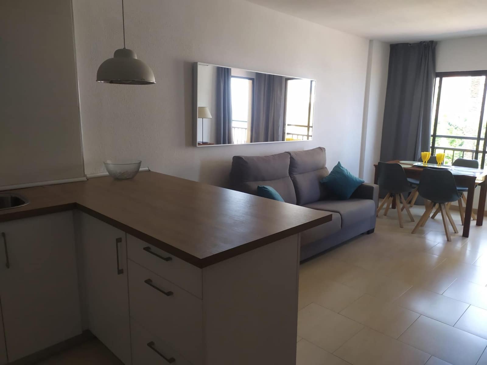 1 bedroom Flat for sale in Fuengirola with pool - € 335,000 (Ref: 9434747)