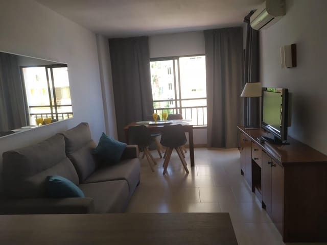 1 bedroom Flat for sale in Playa de los Boliches, Fuengirola with pool - € 335,000 (Ref: 9434747)