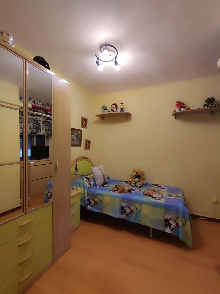 Apartamento de 3 habitaciones en Fuengirola en venta con piscina garaje - 360.000 € (Ref: 9434749)