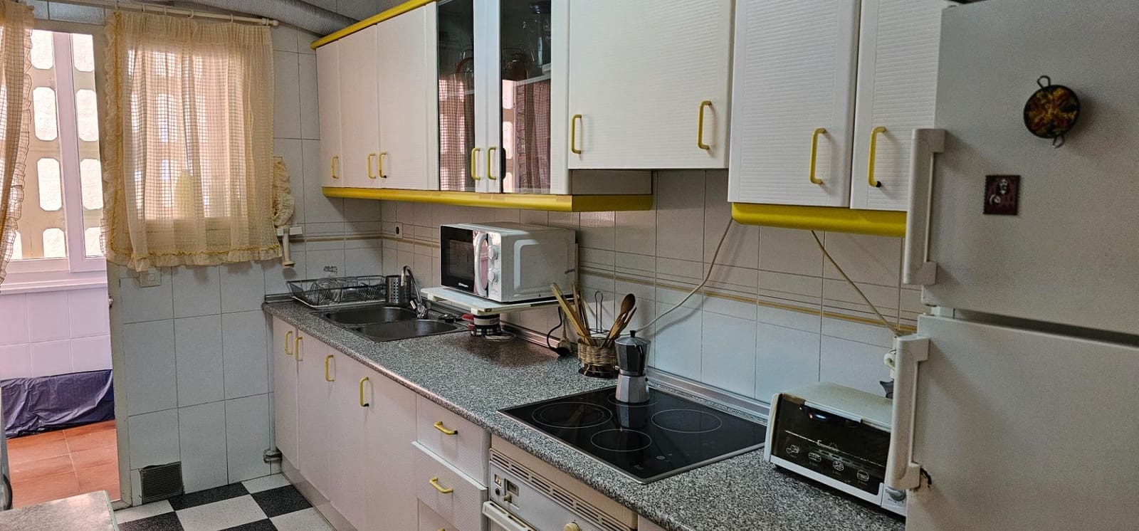 3 bedroom Apartment for sale in Fuengirola - € 560,000 (Ref: 9434753)