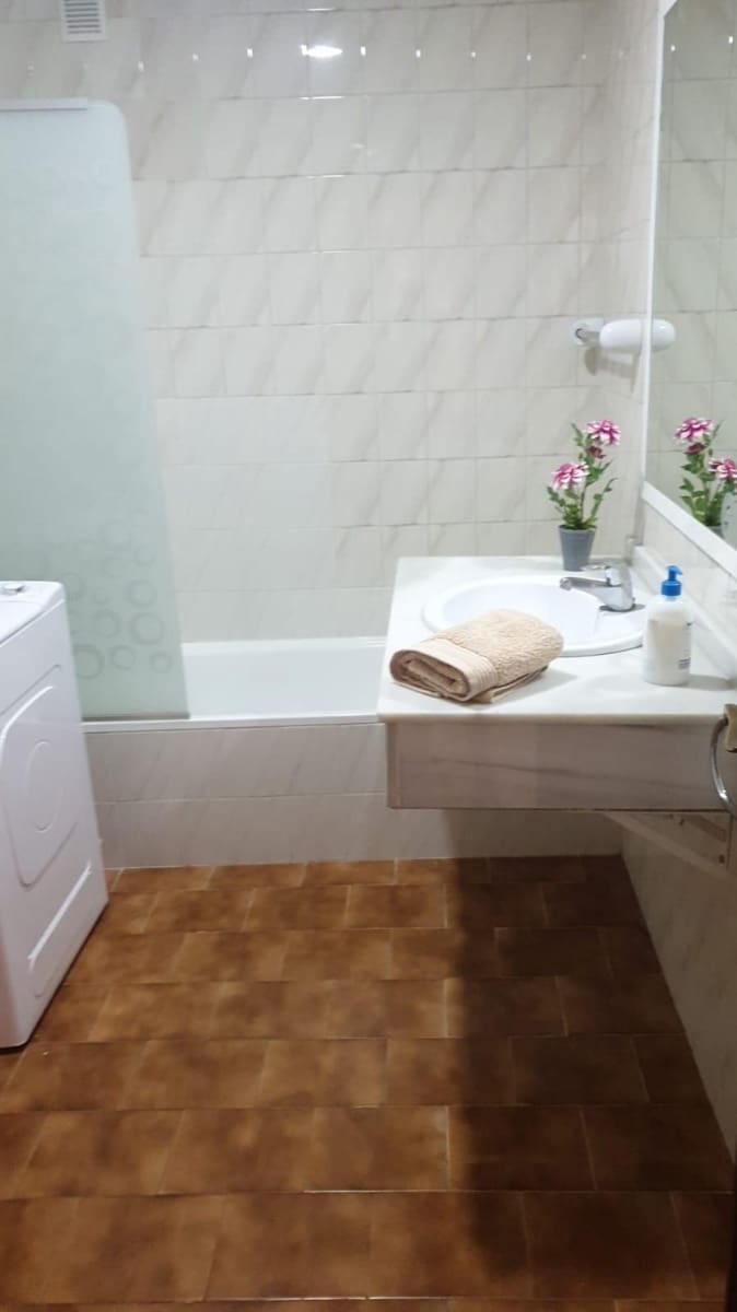 1 slaapkamer Flat te koop in Fuengirola met zwembad - € 277.000 (Ref: 9434757)