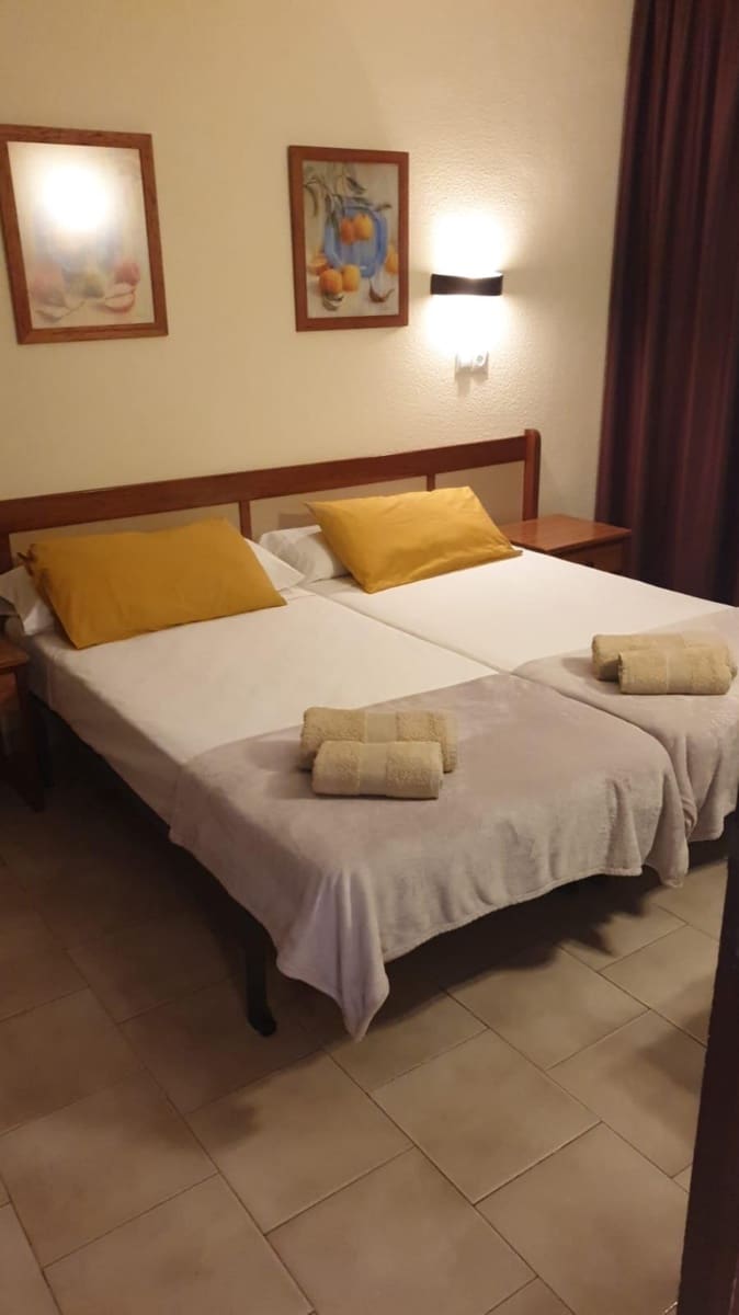 1 slaapkamer Flat te koop in Fuengirola met zwembad - € 277.000 (Ref: 9434757)