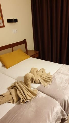 1 slaapkamer Flat te koop in Playa de los Boliches, Fuengirola met zwembad - € 277.000 (Ref: 9434757)