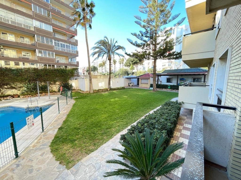 1 slaapkamer Flat te koop in Fuengirola met zwembad - € 277.000 (Ref: 9434757)