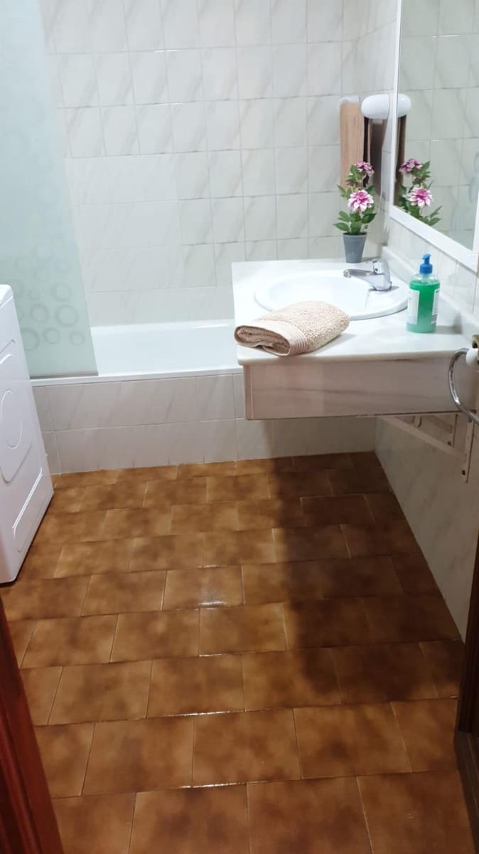 1 slaapkamer Flat te koop in Fuengirola met zwembad - € 277.000 (Ref: 9434757)