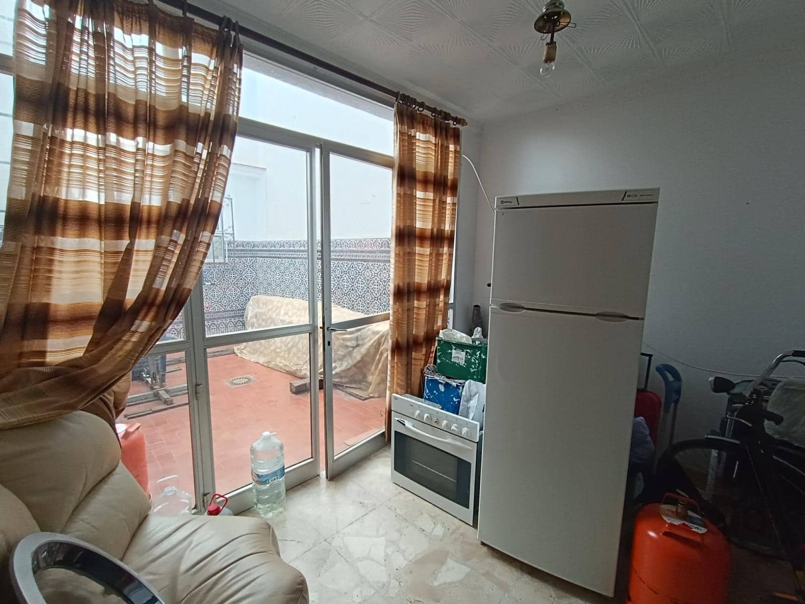 Pareado de 5 habitaciones en Fuengirola en venta - 450.000 € (Ref: 9434761)