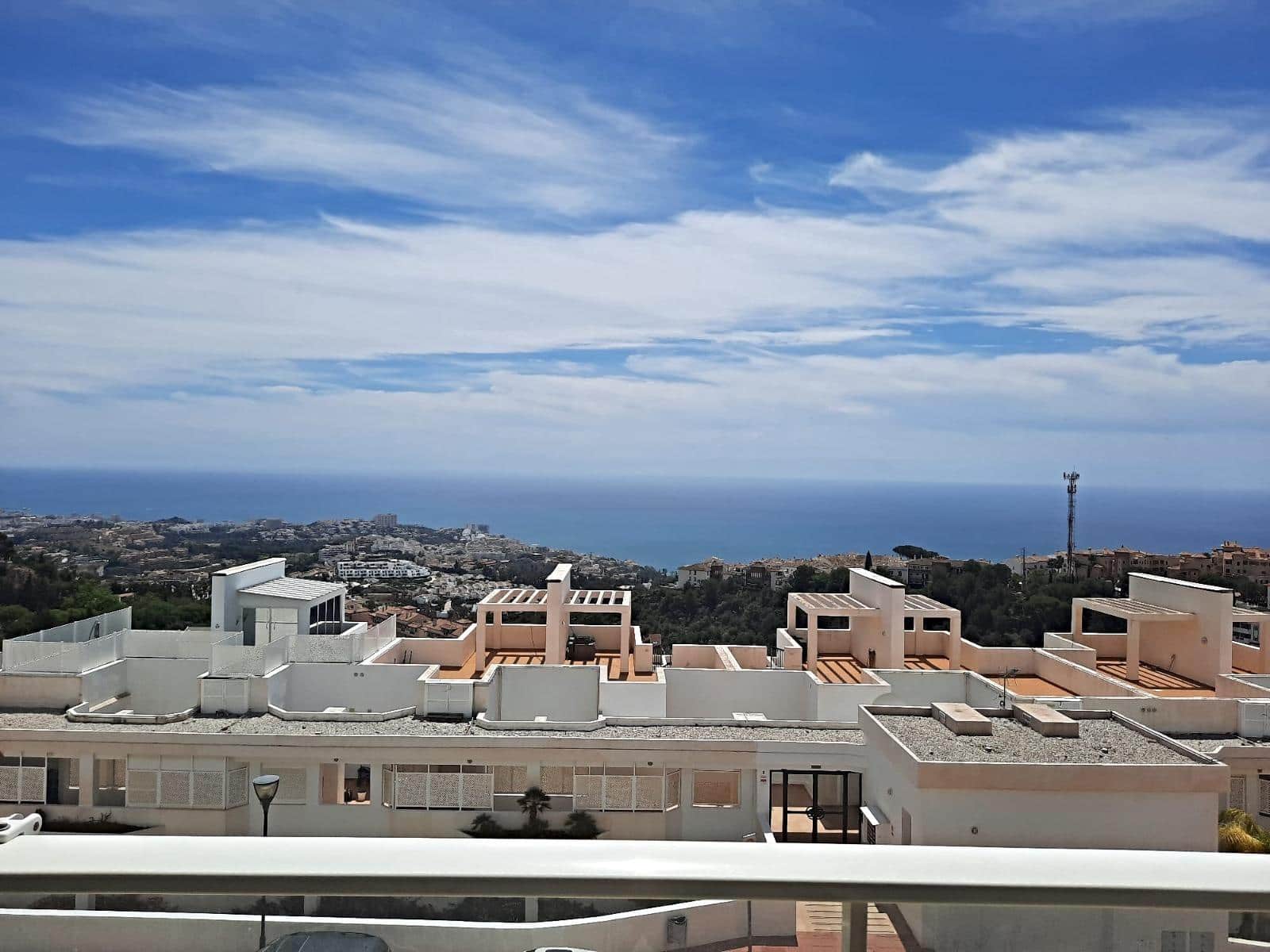 2 bedroom Penthouse for sale in Benalmadena with pool garage - € 593,000 (Ref: 9434763)