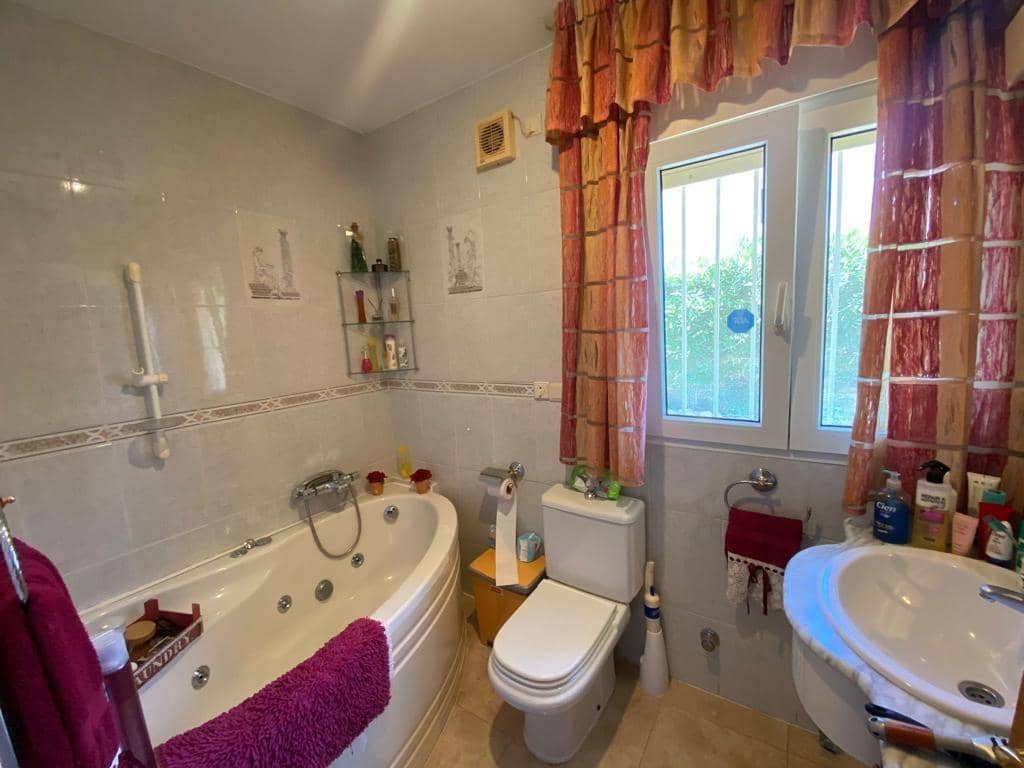 3 bedroom Villa for sale in Mijas with pool garage - € 630,000 (Ref: 9434766)