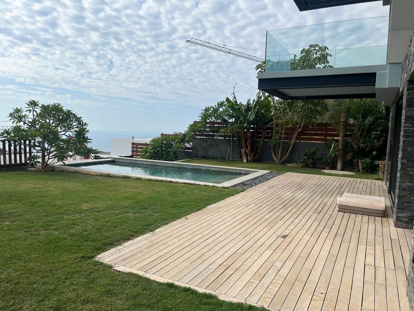 5 bedroom Villa for sale in Mijas with pool garage - € 1,500,000 (Ref: 9434768)