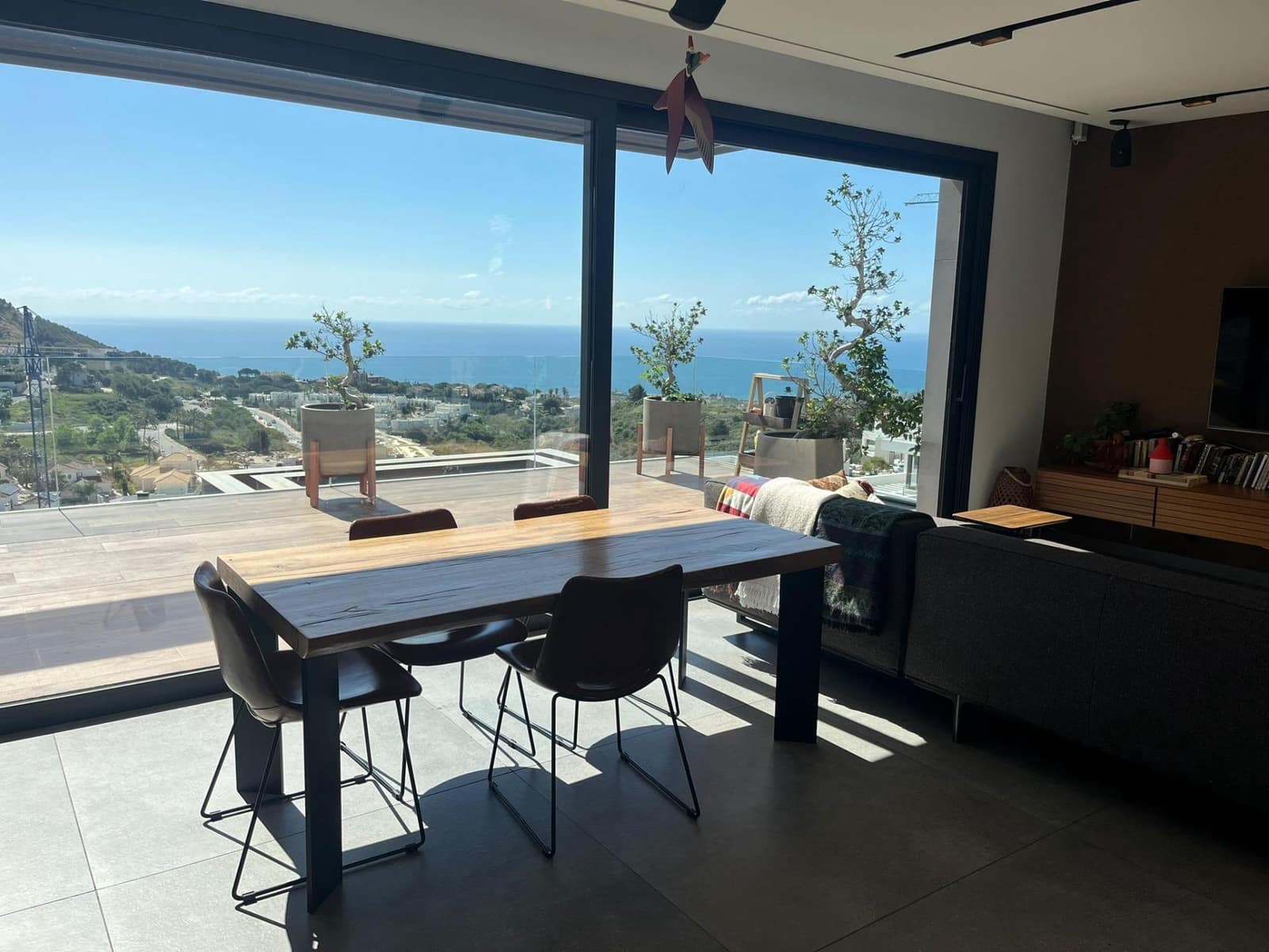 5 bedroom Villa for sale in Mijas with pool garage - € 1,500,000 (Ref: 9434768)