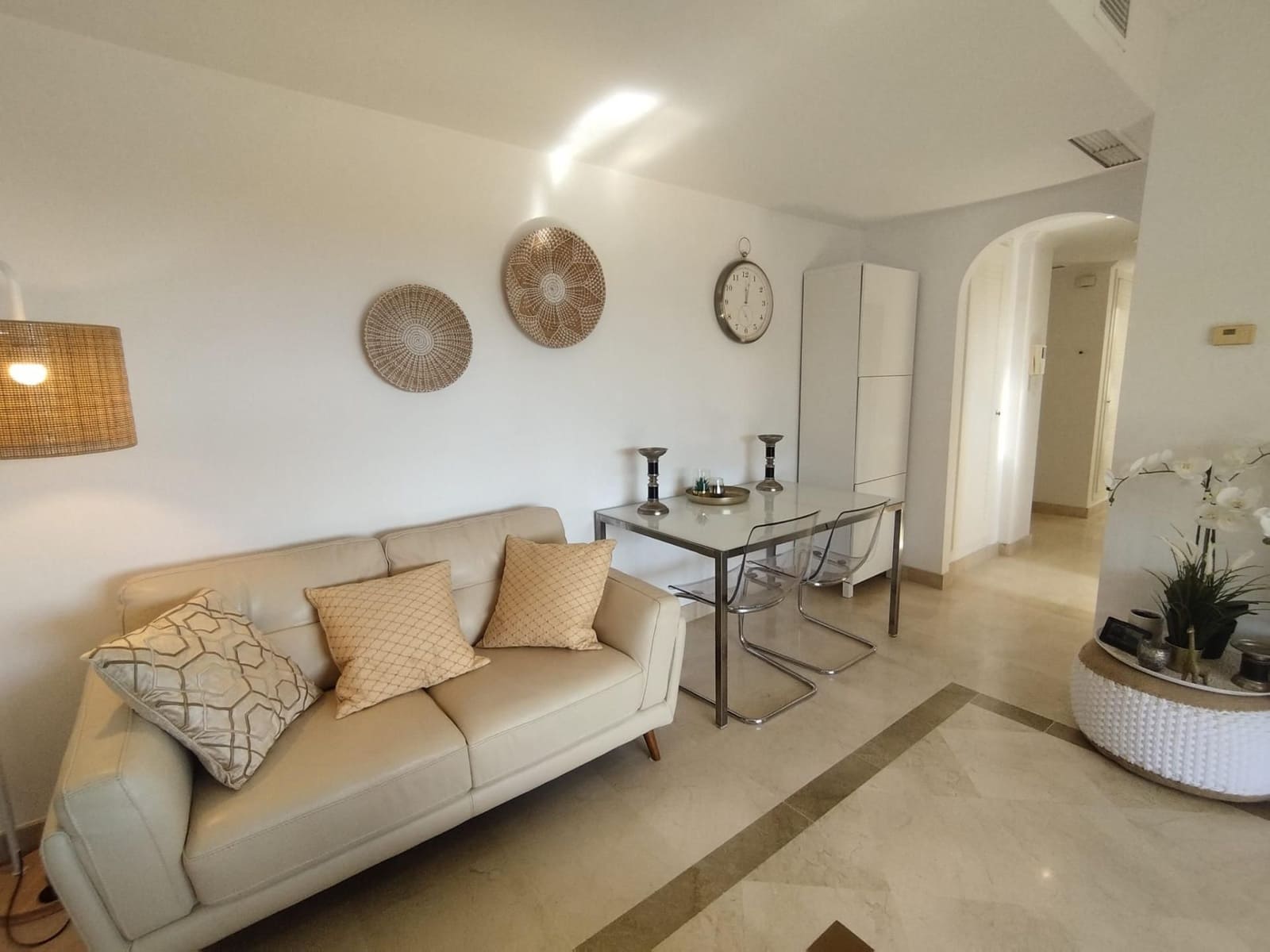 2 soveværelse Penthouse til leje i Mijas med swimmingpool garage - € 1.950 (Ref: 9548822)