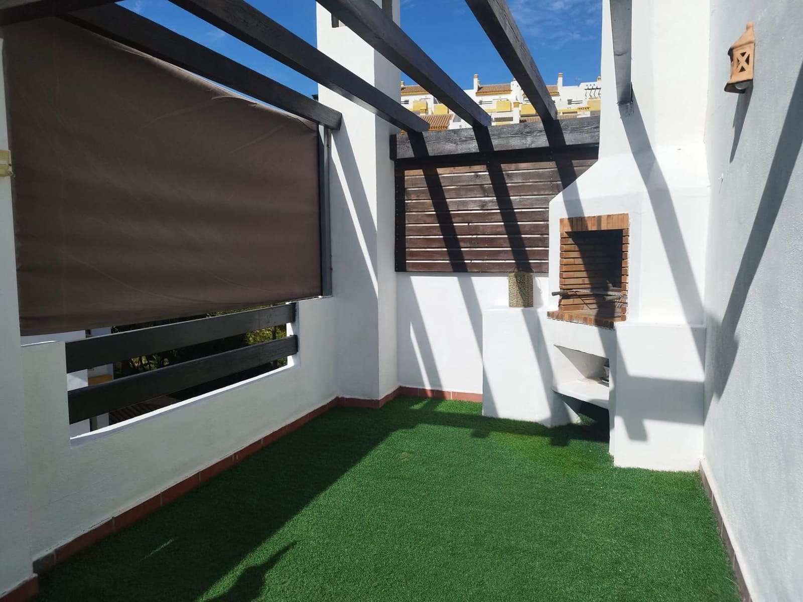 2 soveværelse Penthouse til leje i Mijas med swimmingpool garage - € 1.950 (Ref: 9548822)