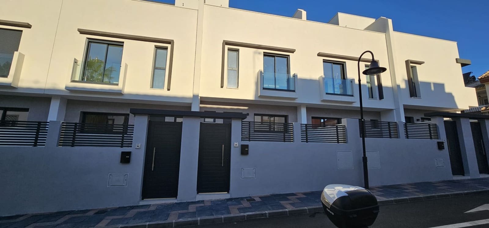 3 Zimmer Doppelhaus zu verkaufen in Mijas mit Garage - 450.000 € (Ref: 9548828)