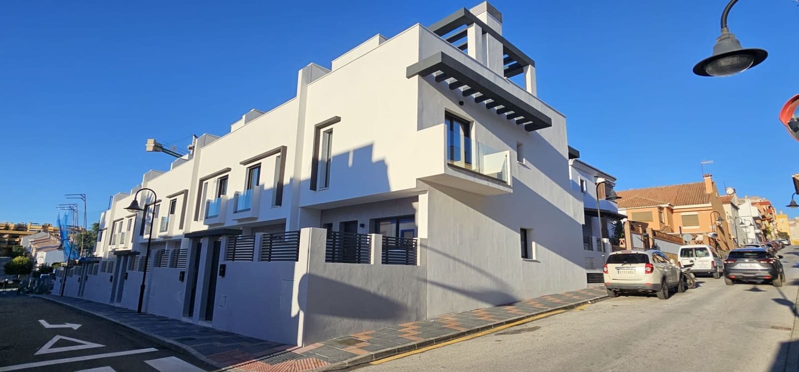 3 Zimmer Doppelhaus zu verkaufen in Mijas mit Garage - 450.000 € (Ref: 9548828)