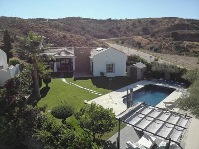 3 slaapkamer Villa te koop in Hipódromo - Cerrado del Águila, Mijas met zwembad garage - € 1.350.000 (Ref: 9548833)