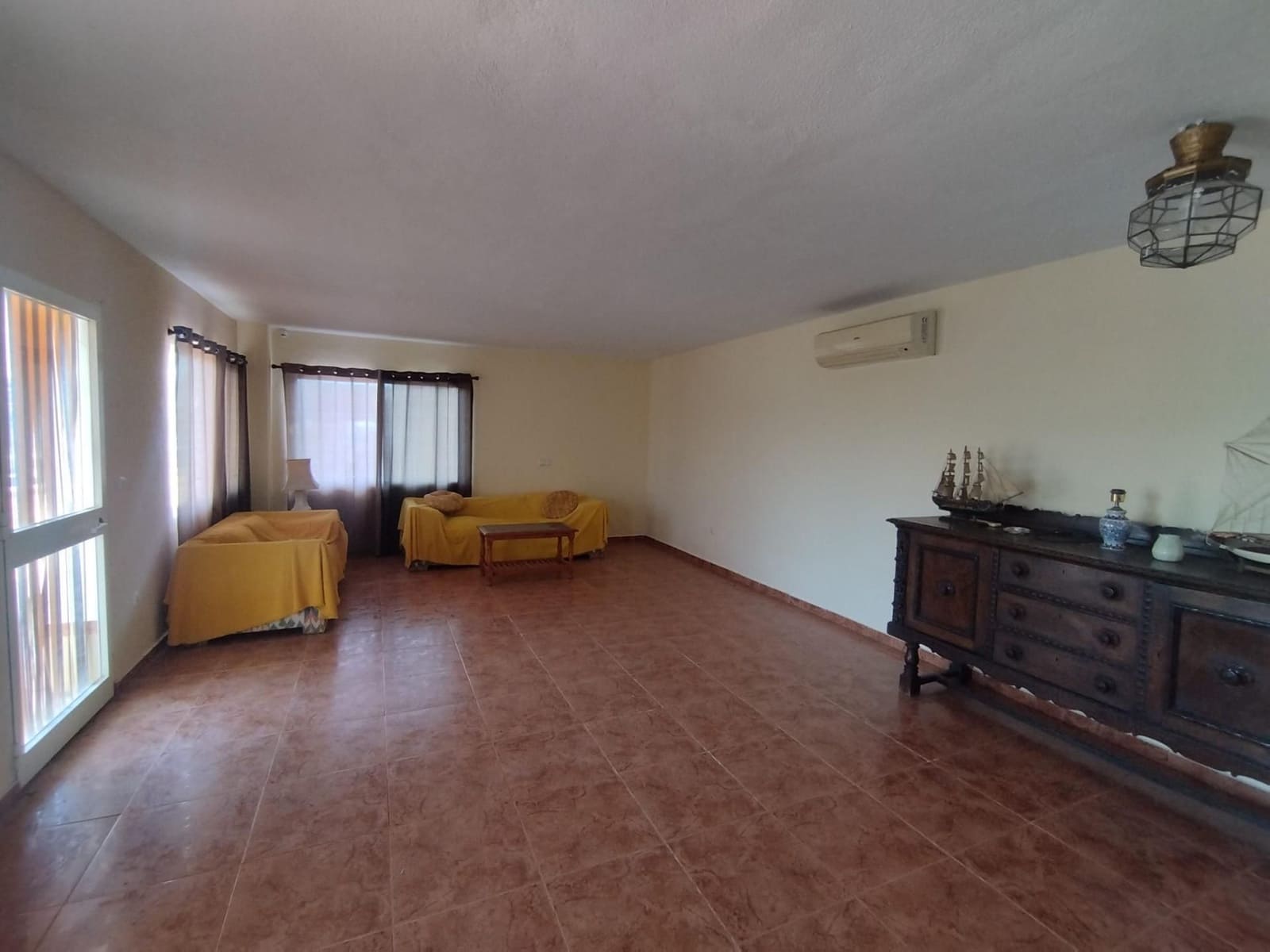 7 bedroom Villa for sale in Mijas with pool garage - € 800,000 (Ref: 9548836)