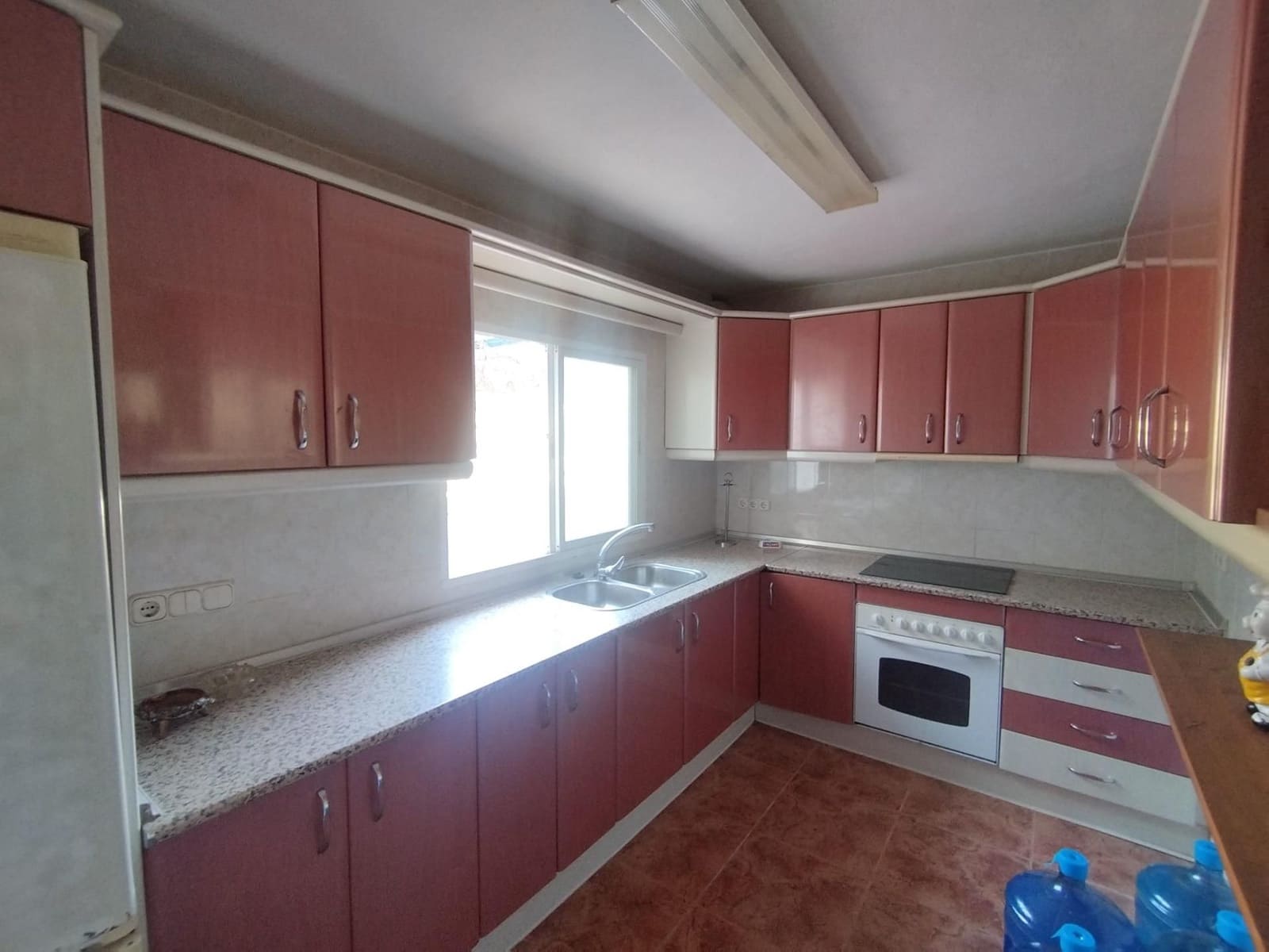 7 bedroom Villa for sale in Mijas with pool garage - € 800,000 (Ref: 9548836)