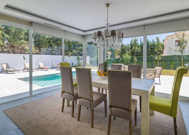 5 soveværelse Villa til salg i Nueva Andalucia, Marbella med swimmingpool - € 2.400.000 (Ref: 10007772)